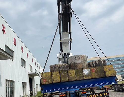 �ϲ����S�۱۵�܇(ch��)����ʹ�ìF(xi��n)��(ch��ng)